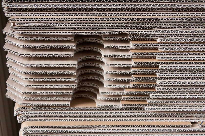 cardboard-1984477_1920 (1)