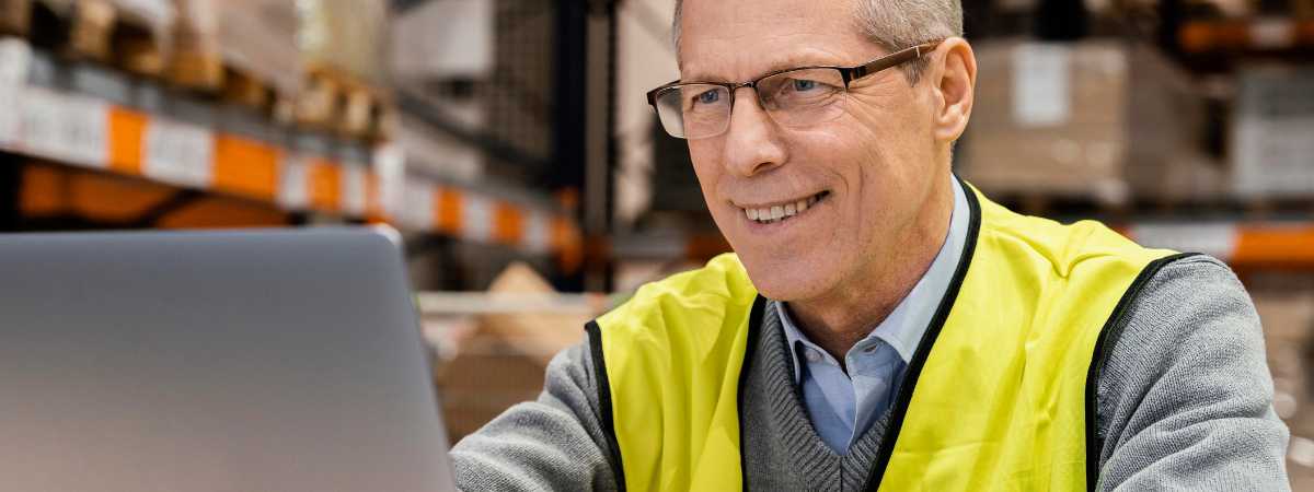 Funciones de un analista de logística