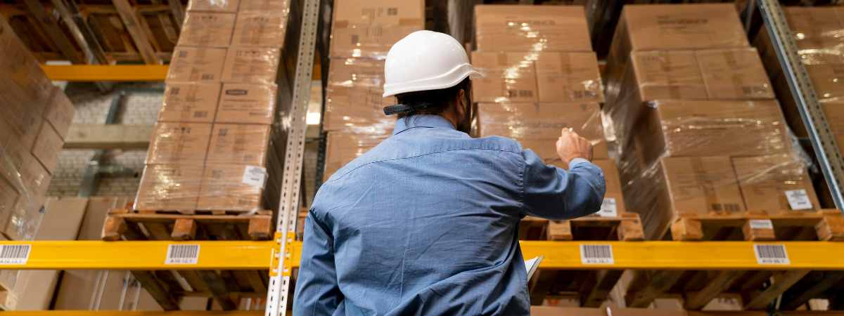 ¿Qué hace un operador logístico?